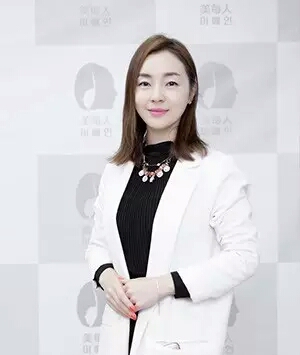 大连金佳玭 美容协会会长